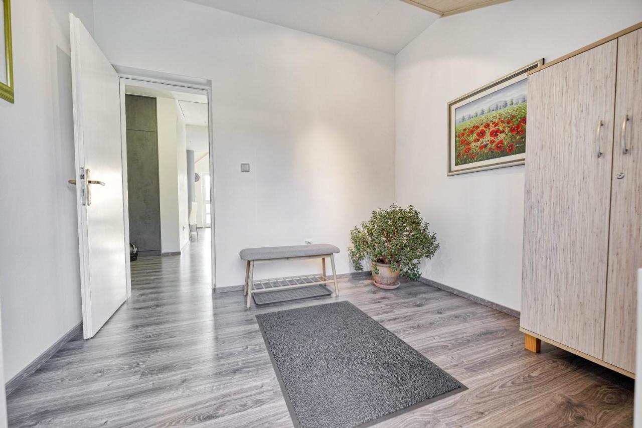Astarea - Luxe Penthouse In Nature - Jacuzzi - Free Private Parking - Terrace & Balcony - Peace Zagreb Exterior foto